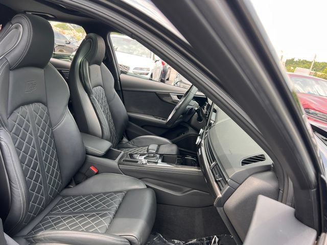 Used 2023 Audi S4 Premium Plus AWD/4WD image 30