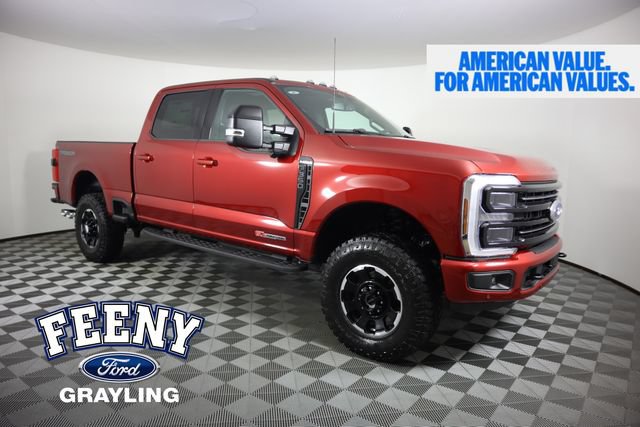 New 2026 Ford F350 Platinum w/ Tremor Off-Road Package