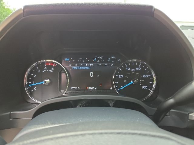 Used 2022 Ford F350 Lariat w/ Lariat Ultimate Package AWD/4WD image 9