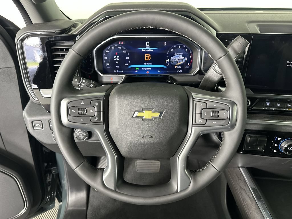 New 2026 Chevrolet Silverado 2500 LTZ w/ LTZ Convenience Package AWD/4WD image 12