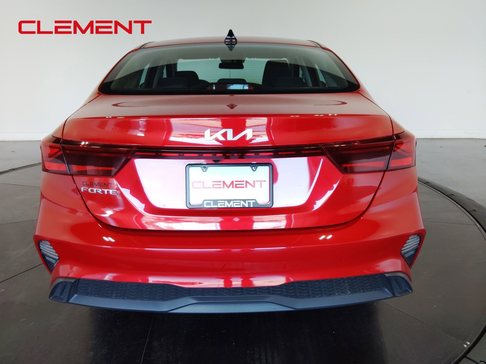 Used 2022 Kia Forte LXS image 7