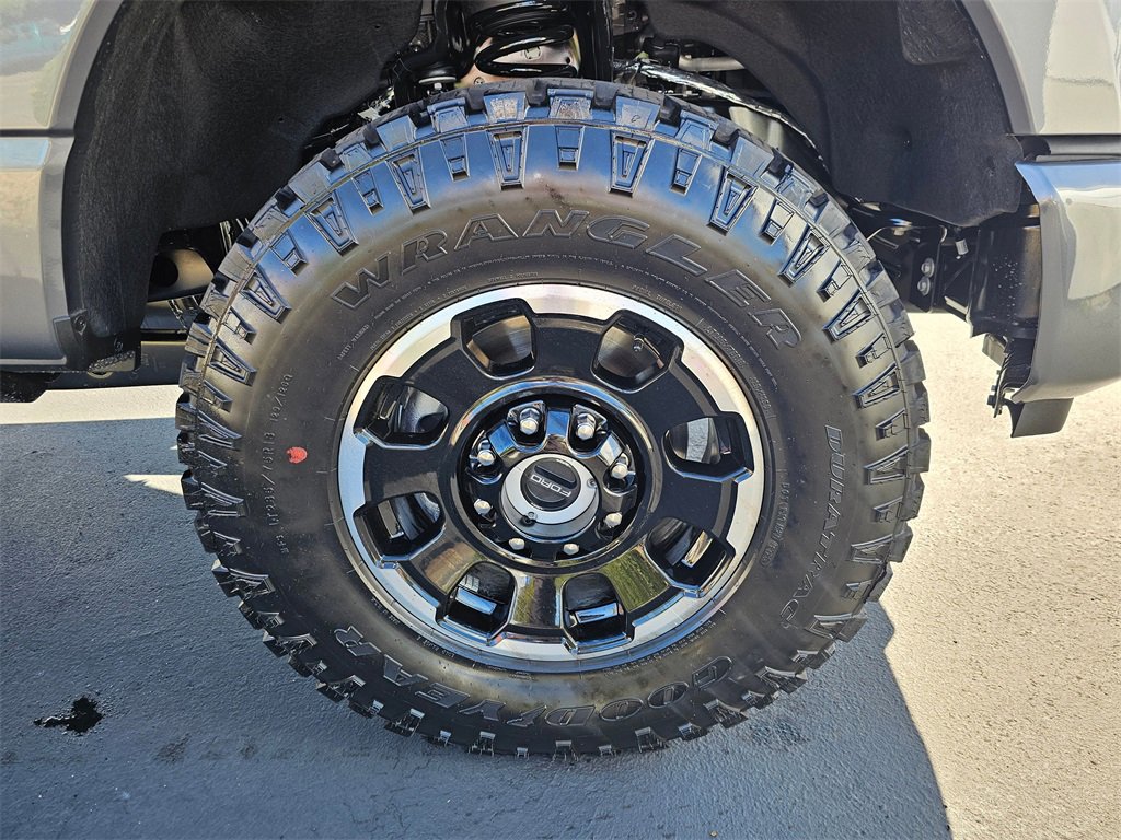 New 2026 Ford F250 Lariat image 9
