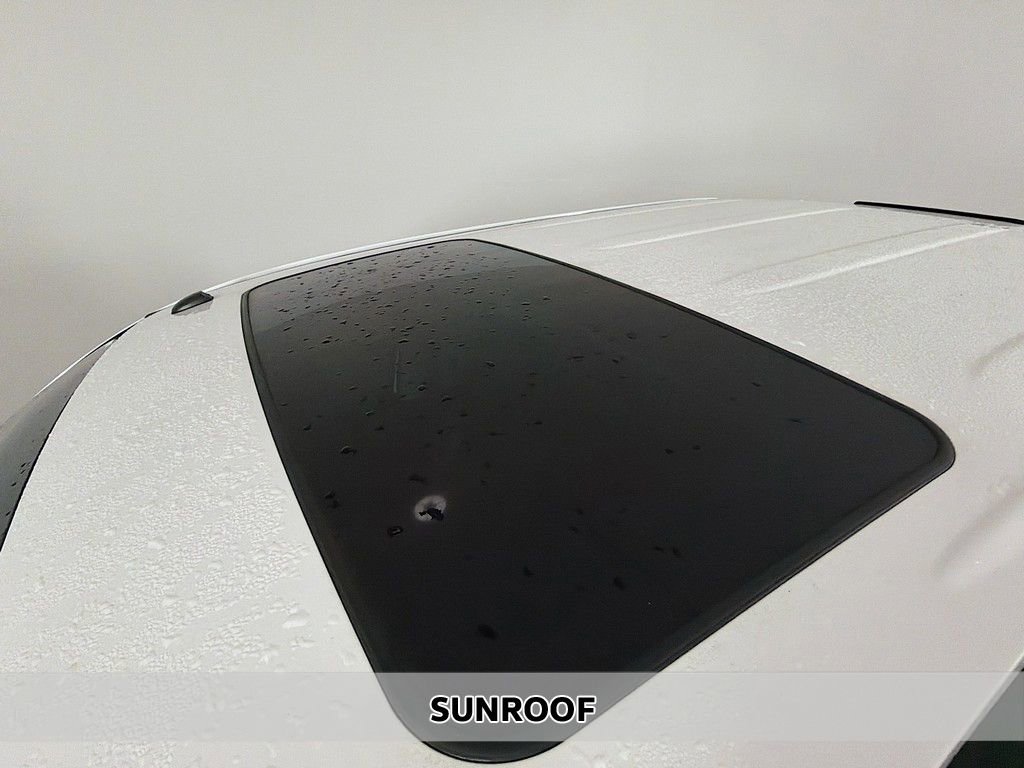 Used 2016 Toyota Tundra Limited image 3