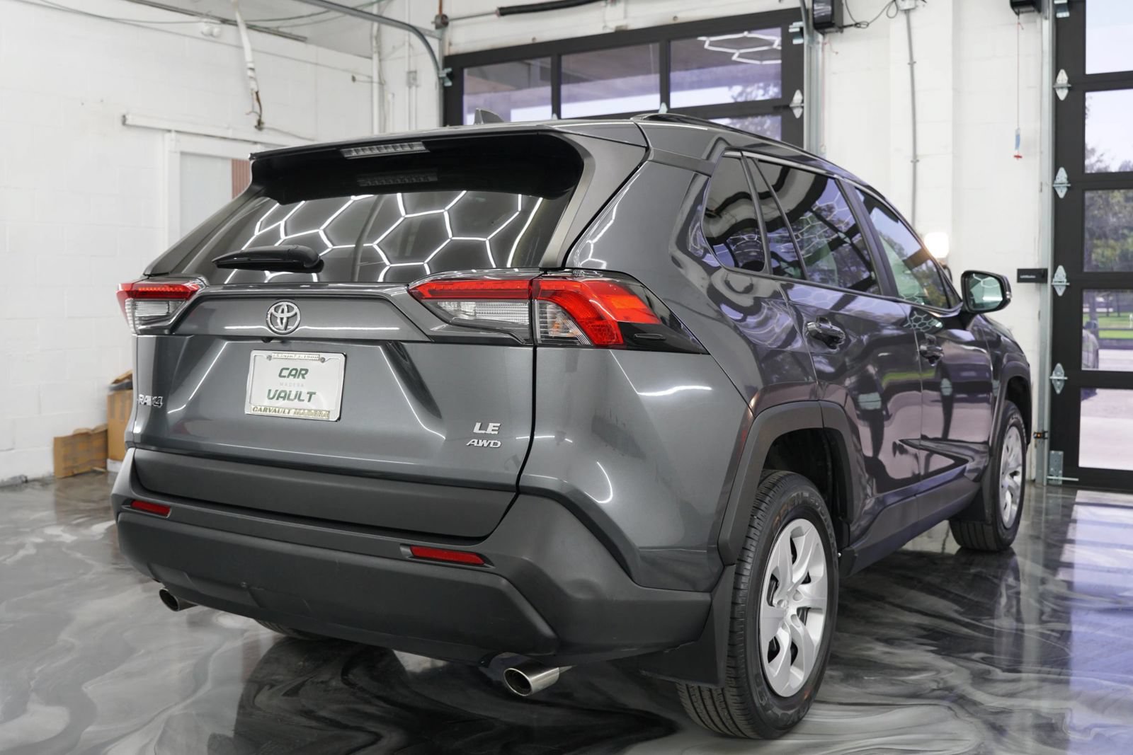 Used 2020 Toyota RAV4 LE w/ All Weather Liner Package AWD/4WD image 7