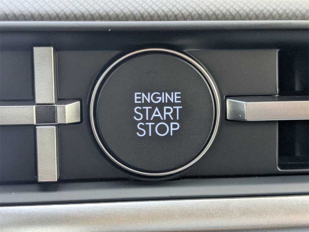 New 2026 Hyundai Santa Fe SE image 31