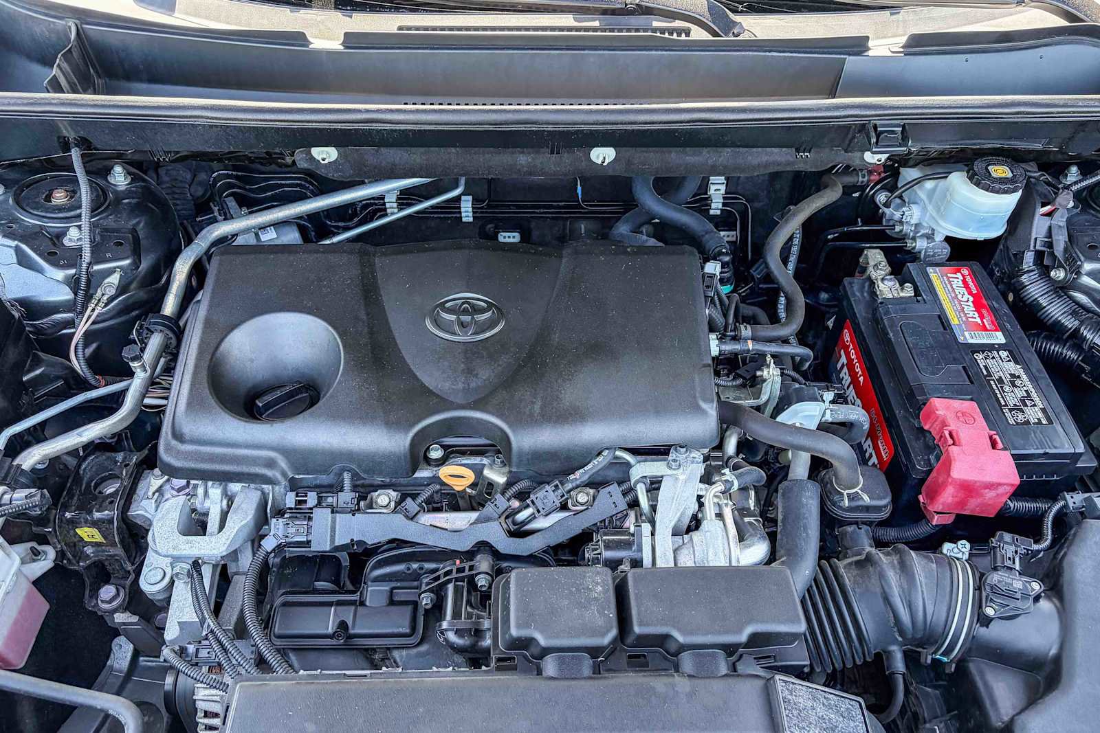 Used 2019 Toyota RAV4 LE image 26