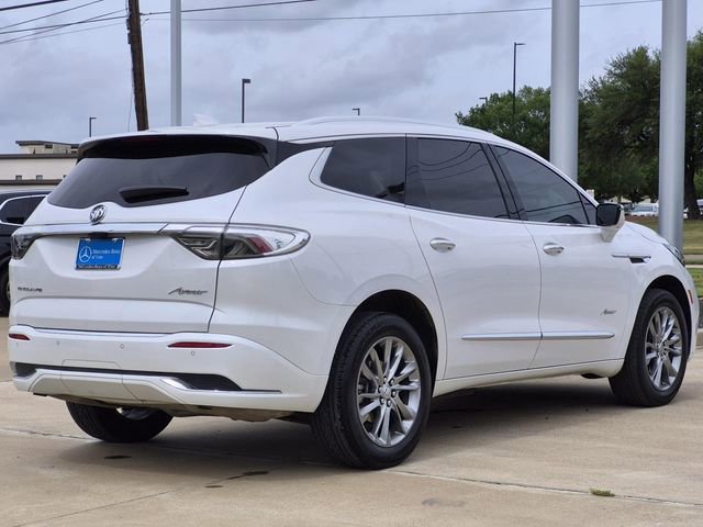 Used 2023 Buick Enclave Avenir w/ Avenir Technology Package FWD image 4