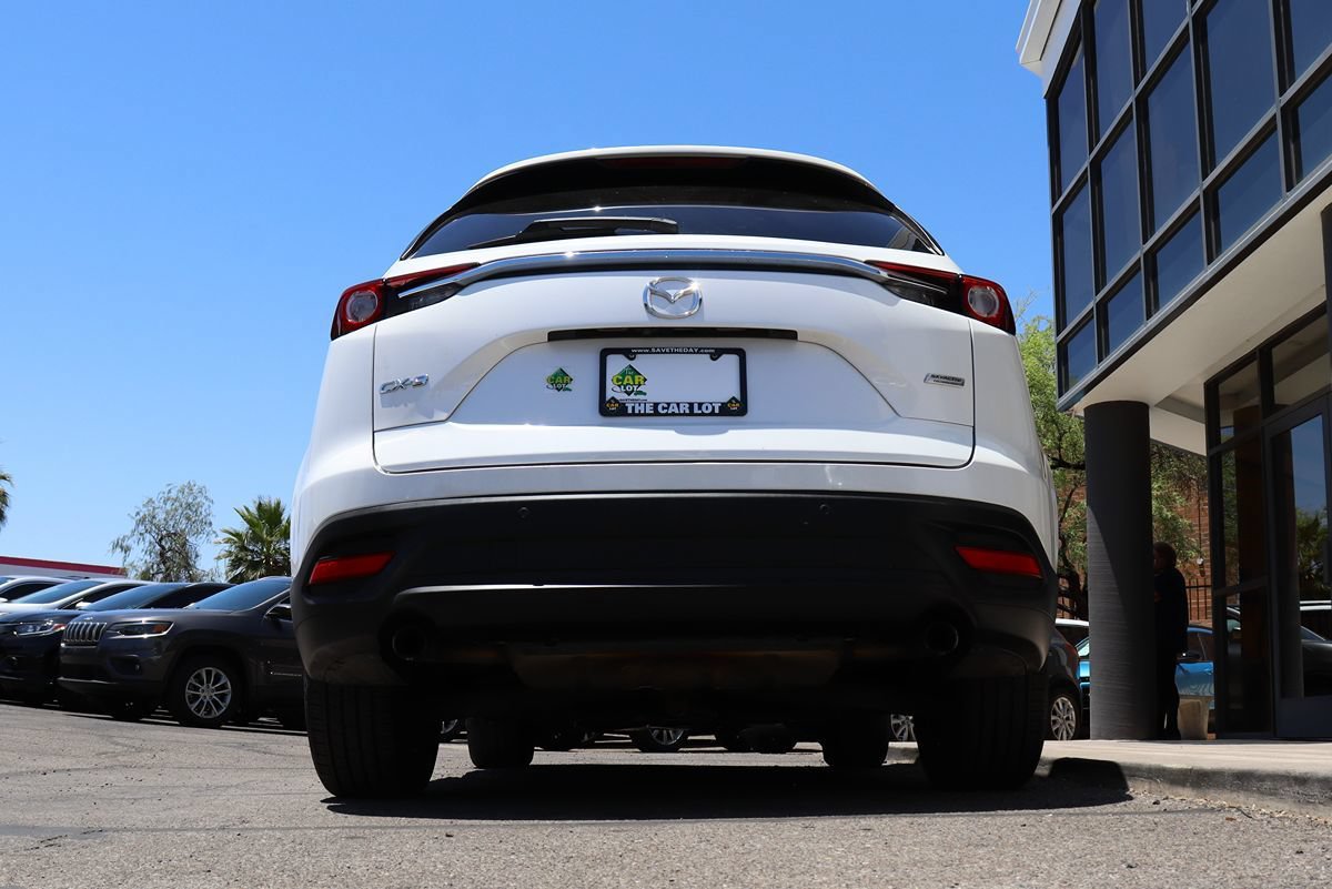 Used 2018 MAZDA CX-9 Touring w/ Touring Premium Package FWD image 12