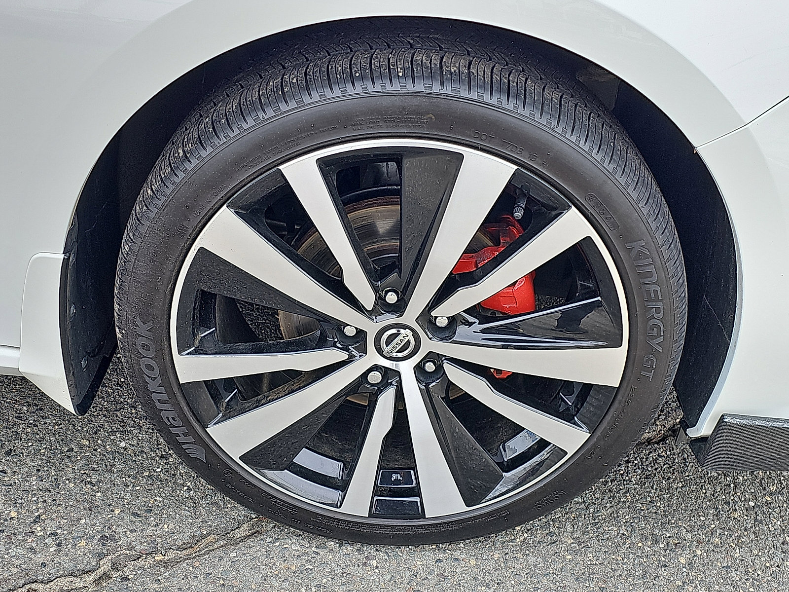 Certified 2022 Nissan Altima 2.5 SR image 8