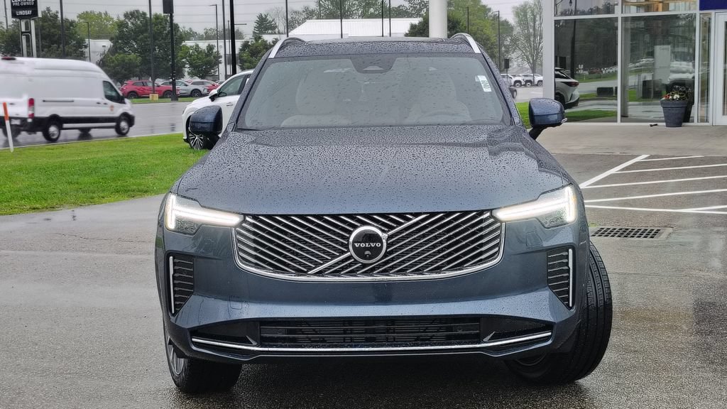 New 2026 Volvo XC90 B6 Plus AWD/4WD image 38