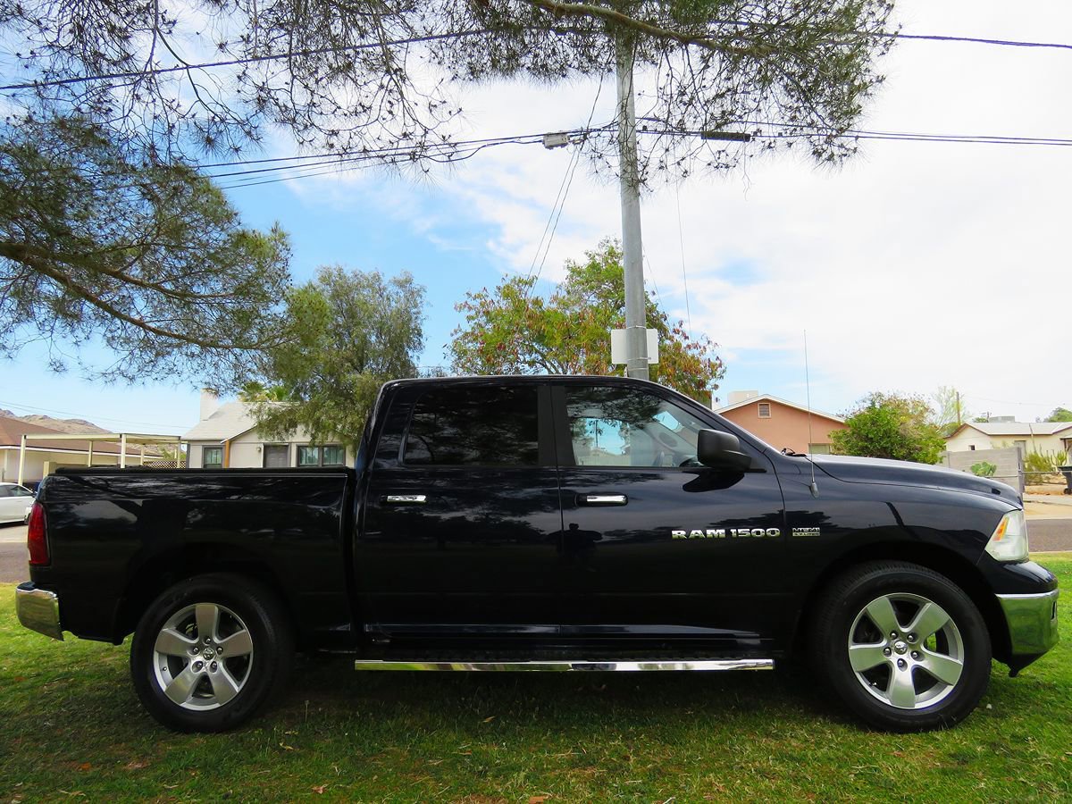 Used 2012 RAM 1500 Big Horn w/ Remote Start & Security Group AWD/4WD image 12