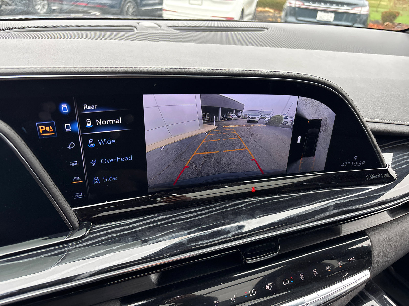 Used 2022 Cadillac Escalade Sport w/ Touring Package image 20