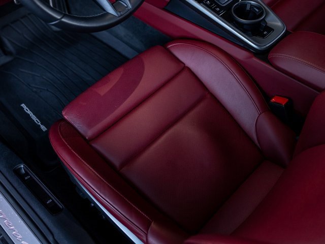 Used 2024 Porsche 911 Carrera 4S image 25