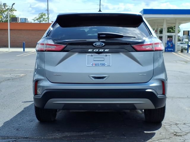 Used 2024 Ford Edge SEL w/ Convenience Package AWD/4WD image 6