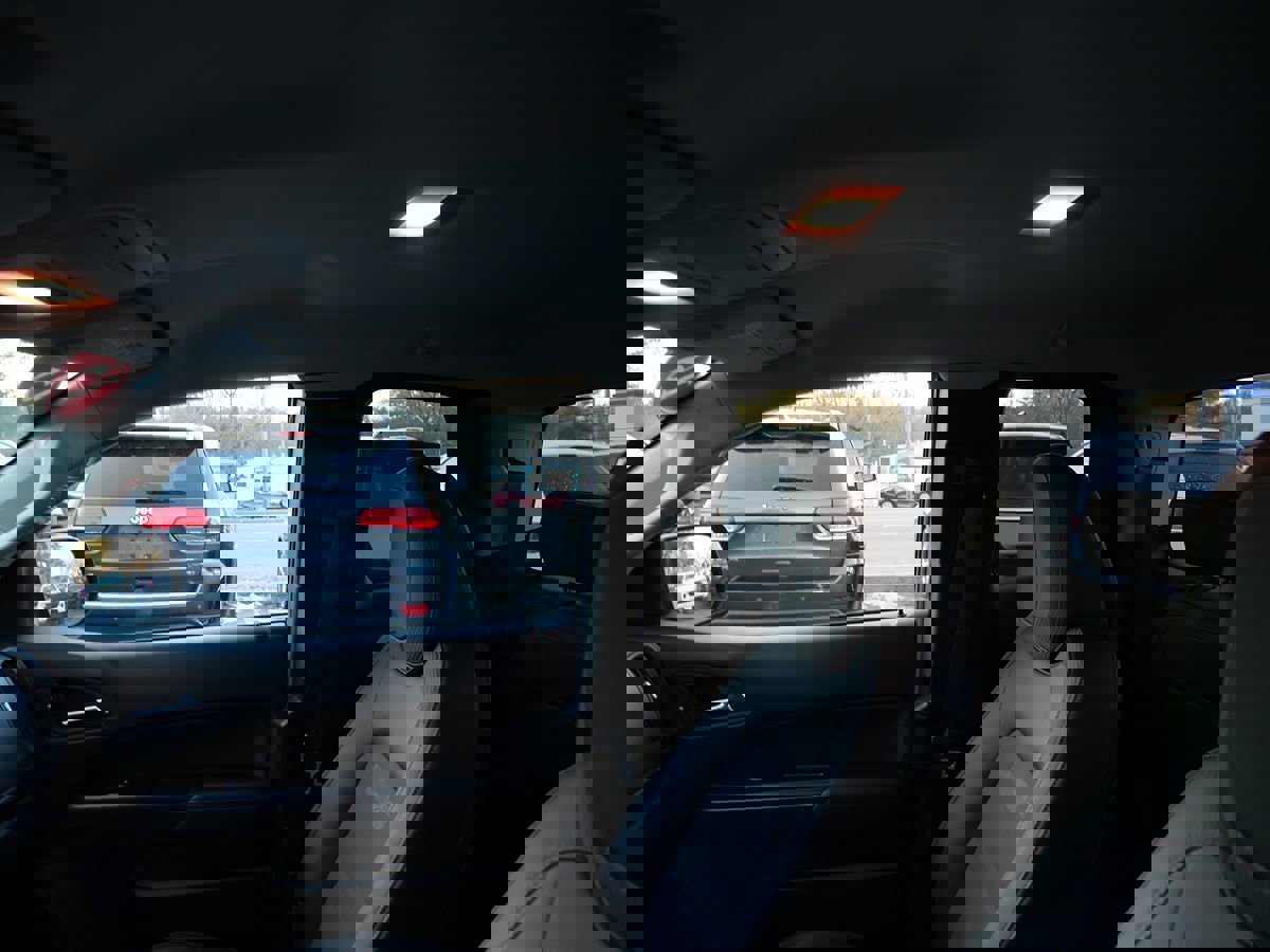 Used 2015 GMC Canyon SLE w/ All-Terrain Package image 11