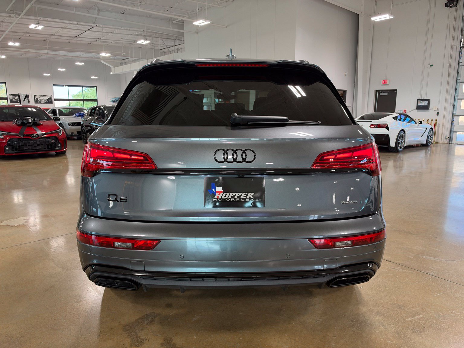Used 2022 Audi Q5 e Prestige AWD/4WD image 7
