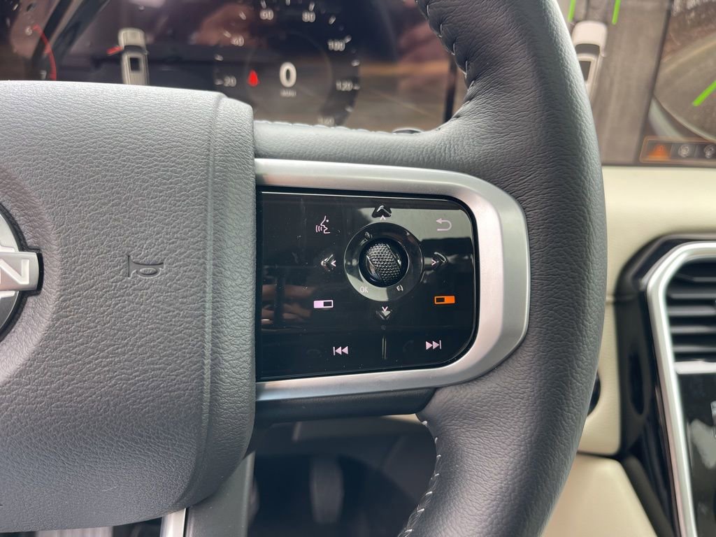 New 2026 Nissan Armada Platinum image 19