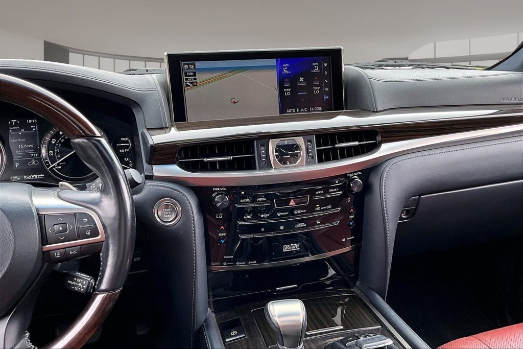 Used 2020 Lexus LX 570 4WD w/ Sport Package image 6