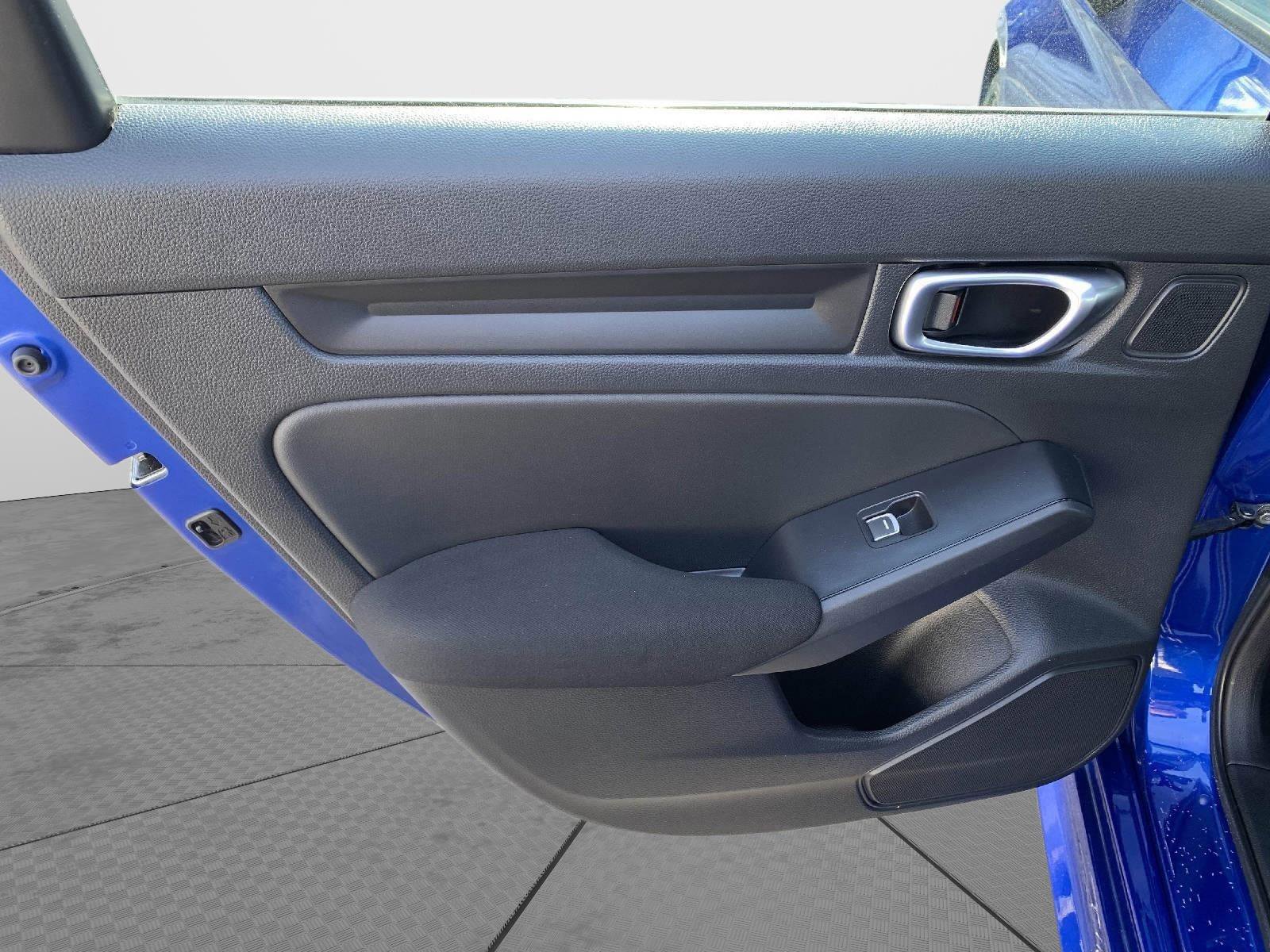 Used 2023 Honda Civic EX image 40