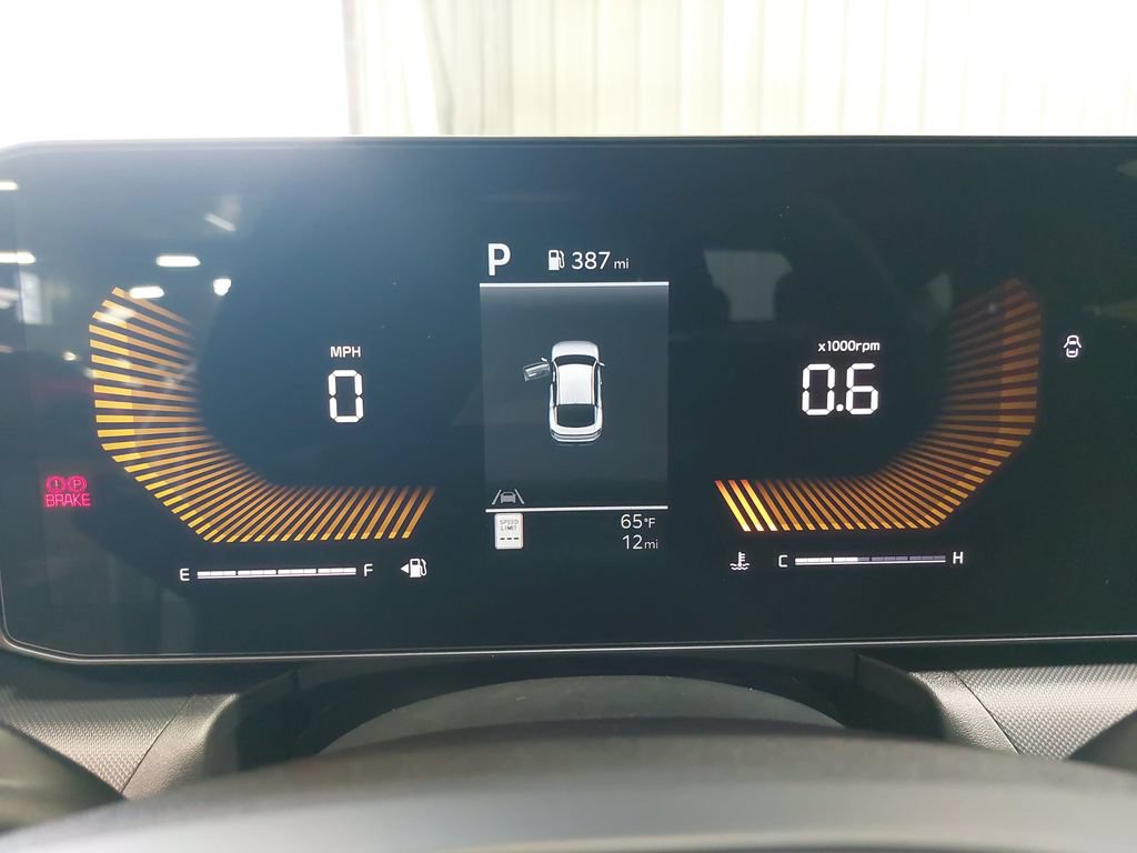 New 2026 Kia K4 FWD image 18