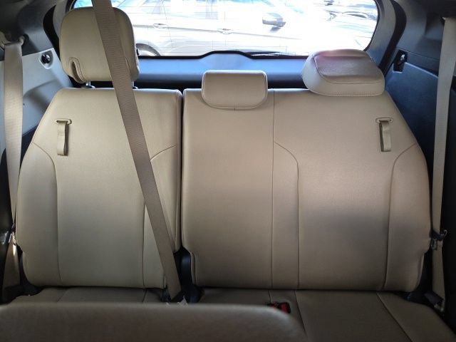 Used 2022 Toyota Sienna XLE FWD image 29