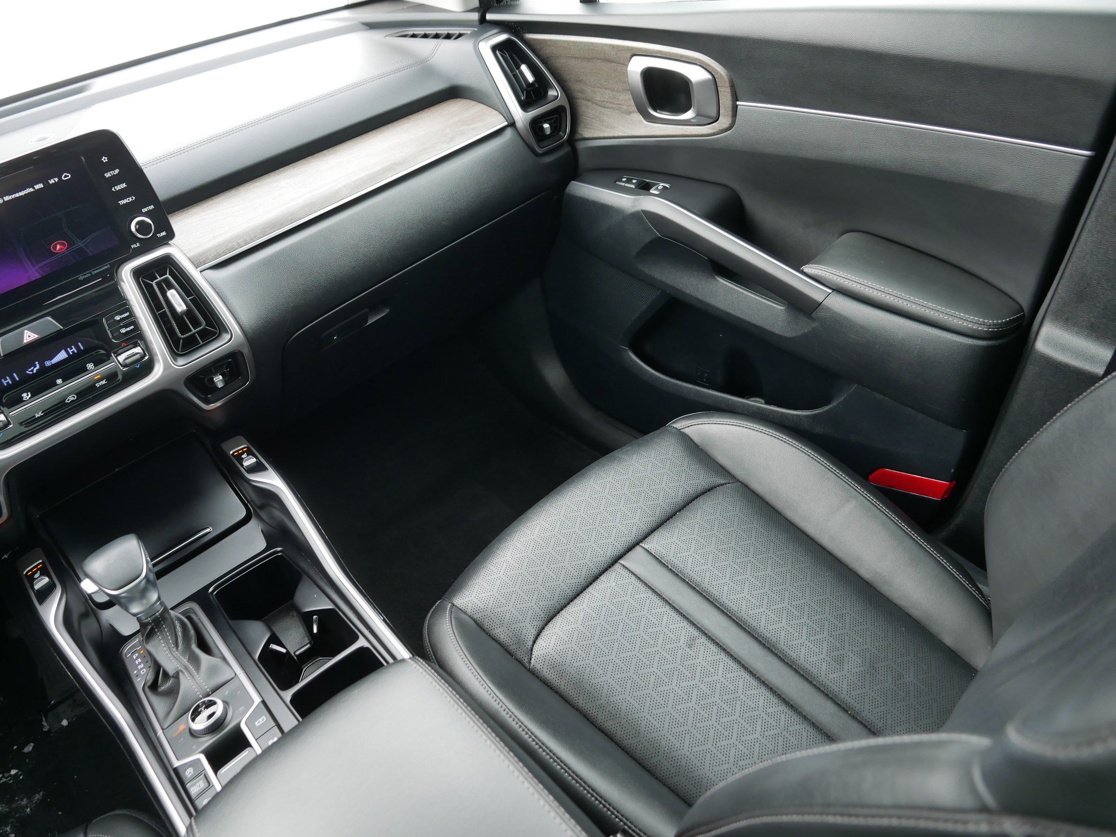 Certified 2023 Kia Sorento X-Line EX image 11