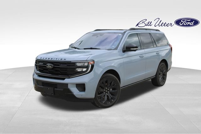Used 2025 Ford Expedition Platinum w/ Stealth Appearance Package