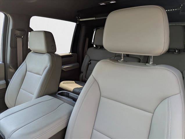 Used 2024 Chevrolet Silverado 2500 LTZ w/ LTZ Convenience Package image 22