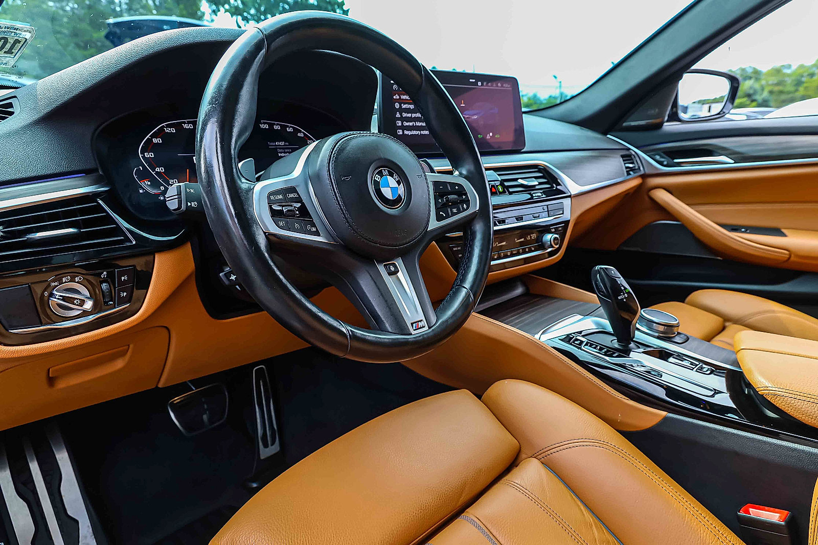 Used 2021 BMW 540i xDrive w/ Dynamic Handling Package AWD/4WD image 7