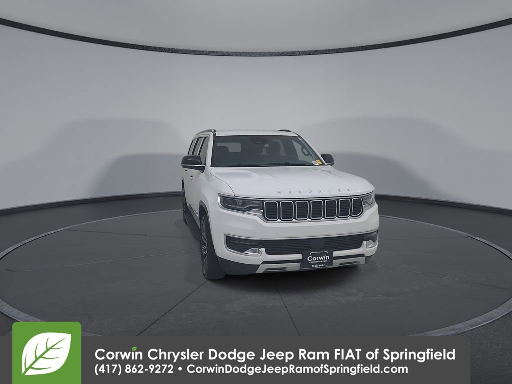 Used 2024 Jeep Wagoneer L Series II w/ Flexible Seating Group image 4