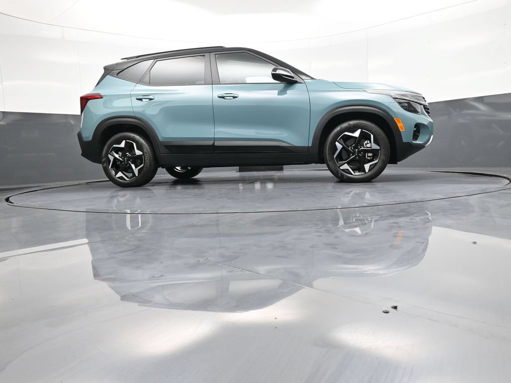 Certified 2025 Kia Seltos S AWD/4WD image 28