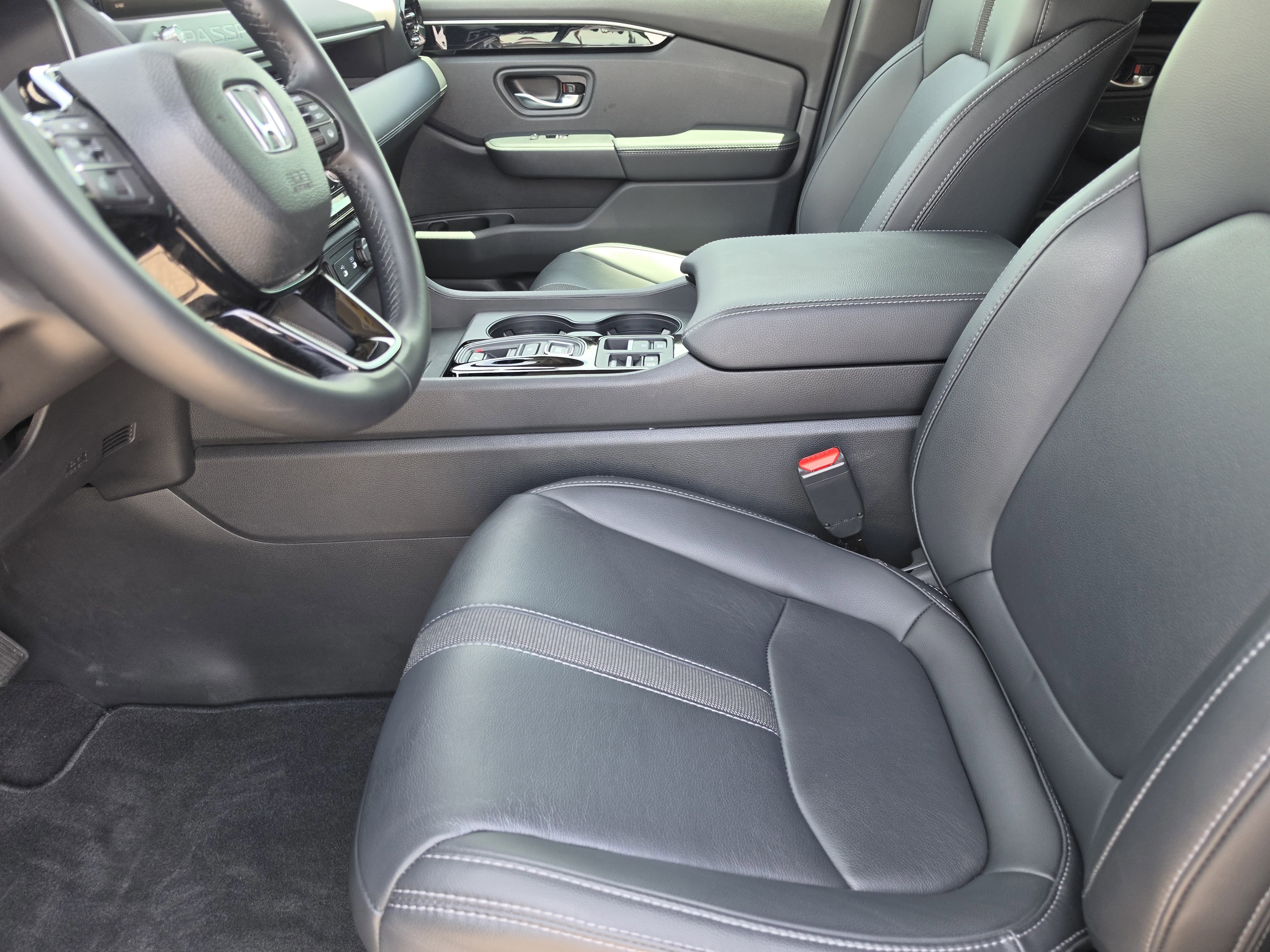 Used 2026 Honda Passport RTL image 9