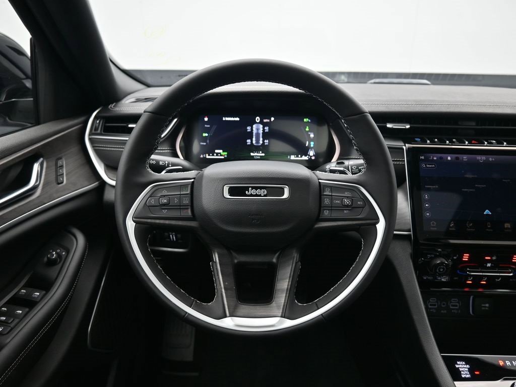 New 2024 Jeep Grand Cherokee Limited 4xe image 25