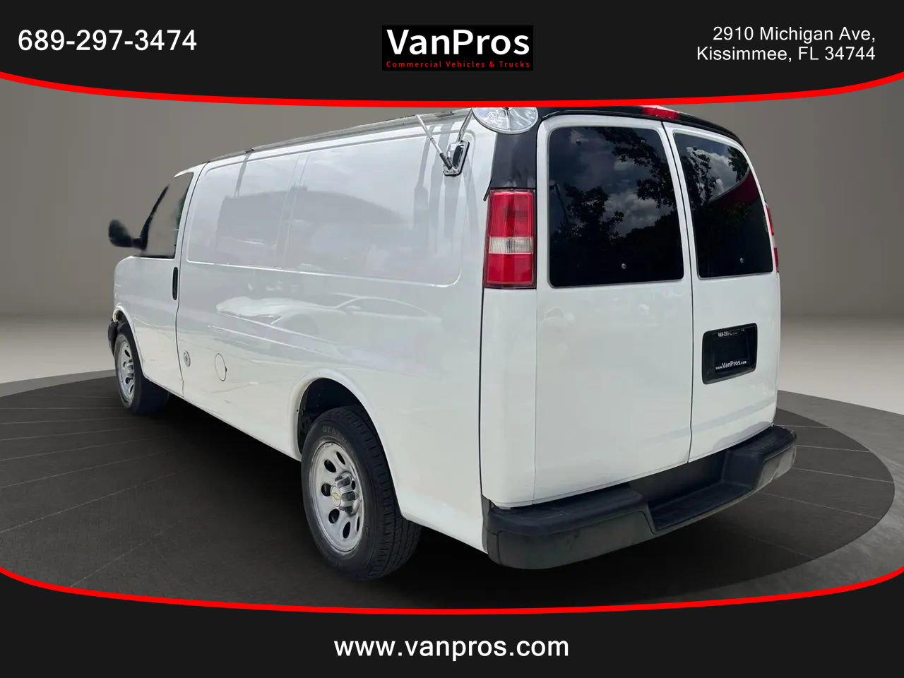 Used 2011 Chevrolet Express 1500 image 3