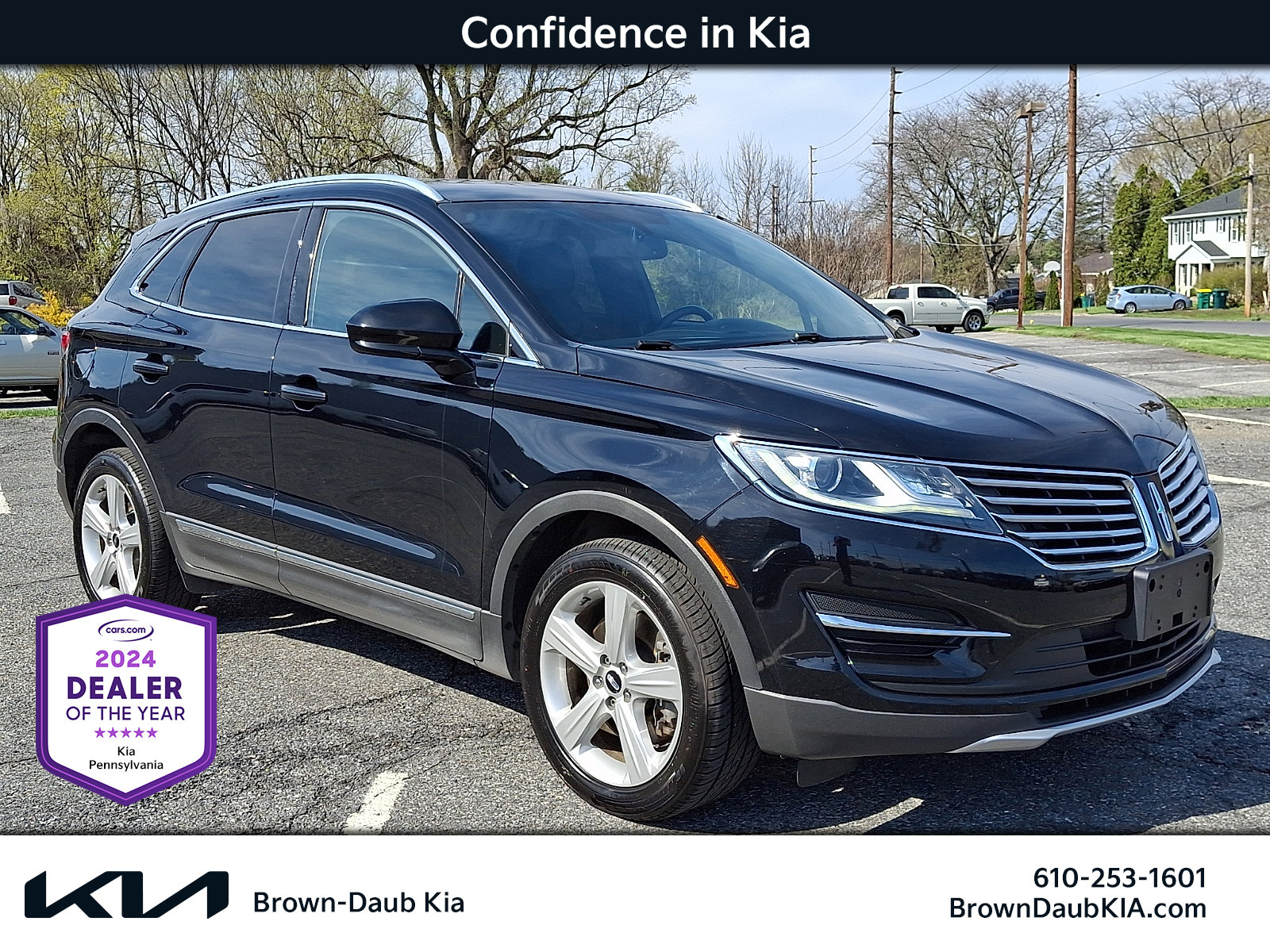 Used 2018 Lincoln MKC Premiere image 1