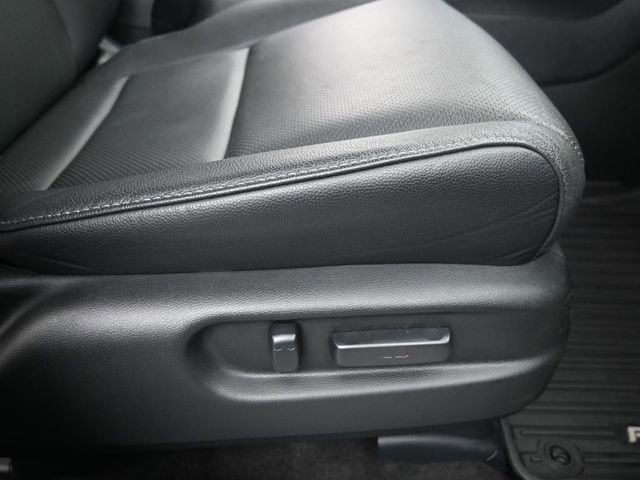 Used 2023 Honda Passport EX-L image 10