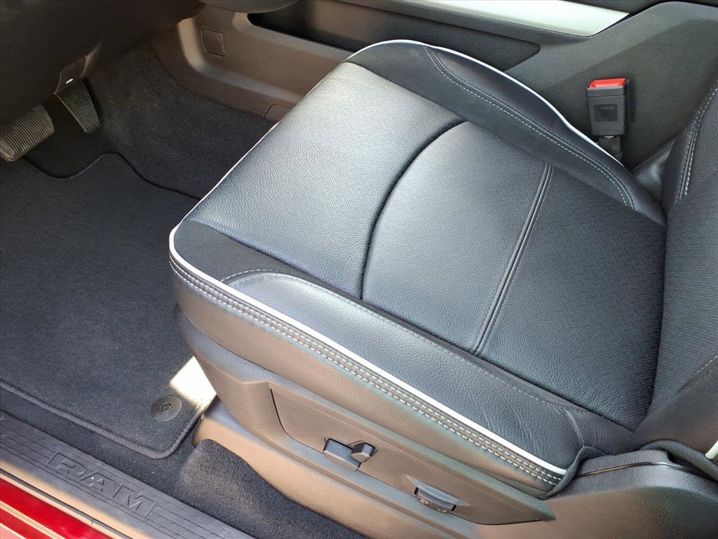 New 2026 RAM 2500 Laramie AWD/4WD image 22