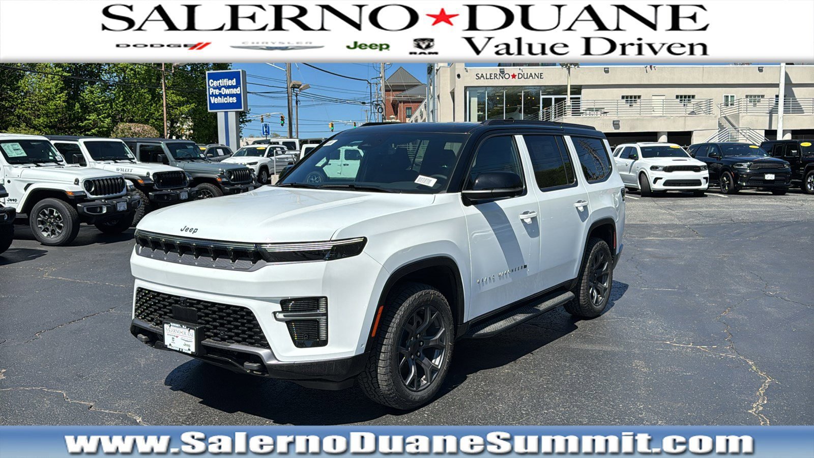 New 2026 Jeep Grand Wagoneer 4WD image 1