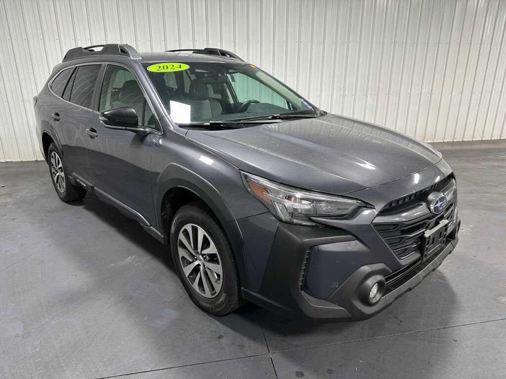 Used 2024 Subaru Outback Premium AWD/4WD image 2
