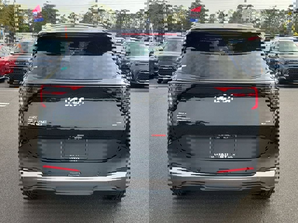 New 2026 Kia Sportage EX w/ EX Panoramic Sunroof Package image 5