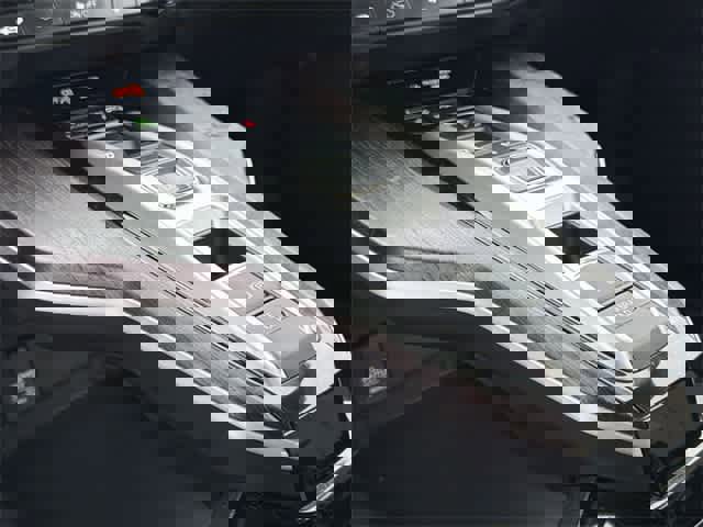 Used 2018 Honda Clarity Touring image 25