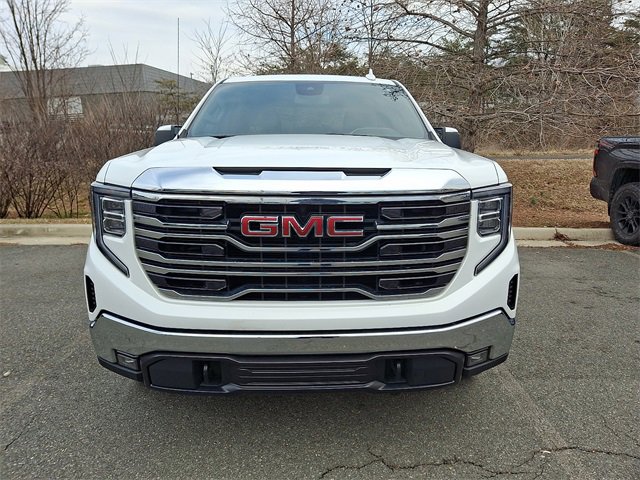 Used 2025 GMC Sierra 1500 SLT image 4