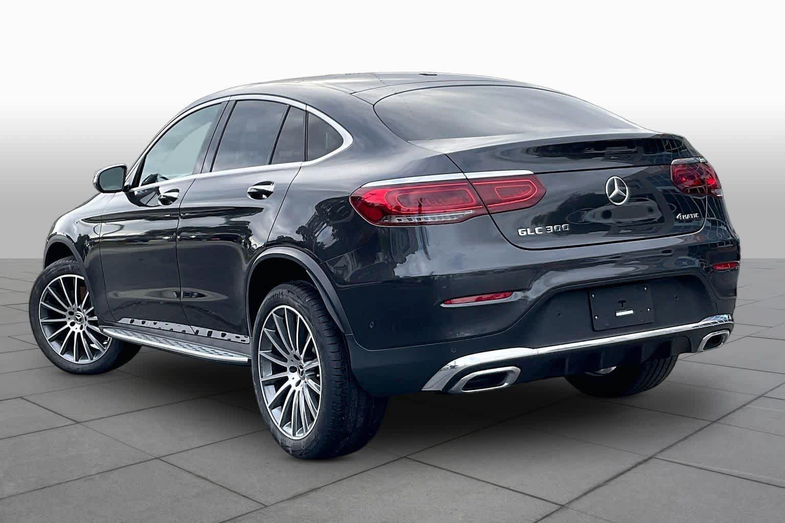 Used 2020 Mercedes-Benz GLC 300 4MATIC Coupe image 11