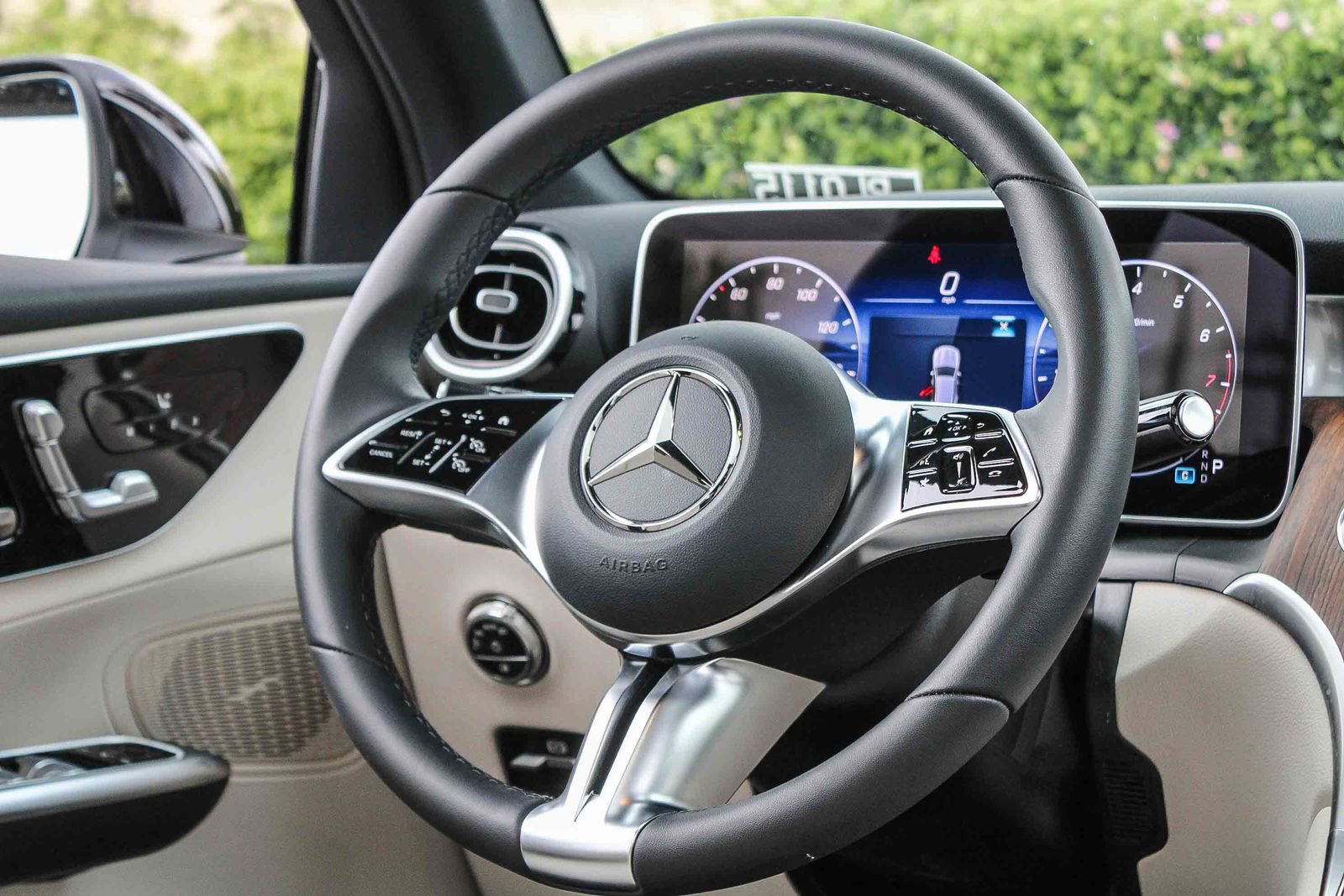 Certified 2026 Mercedes-Benz GLC 300 4MATIC image 16