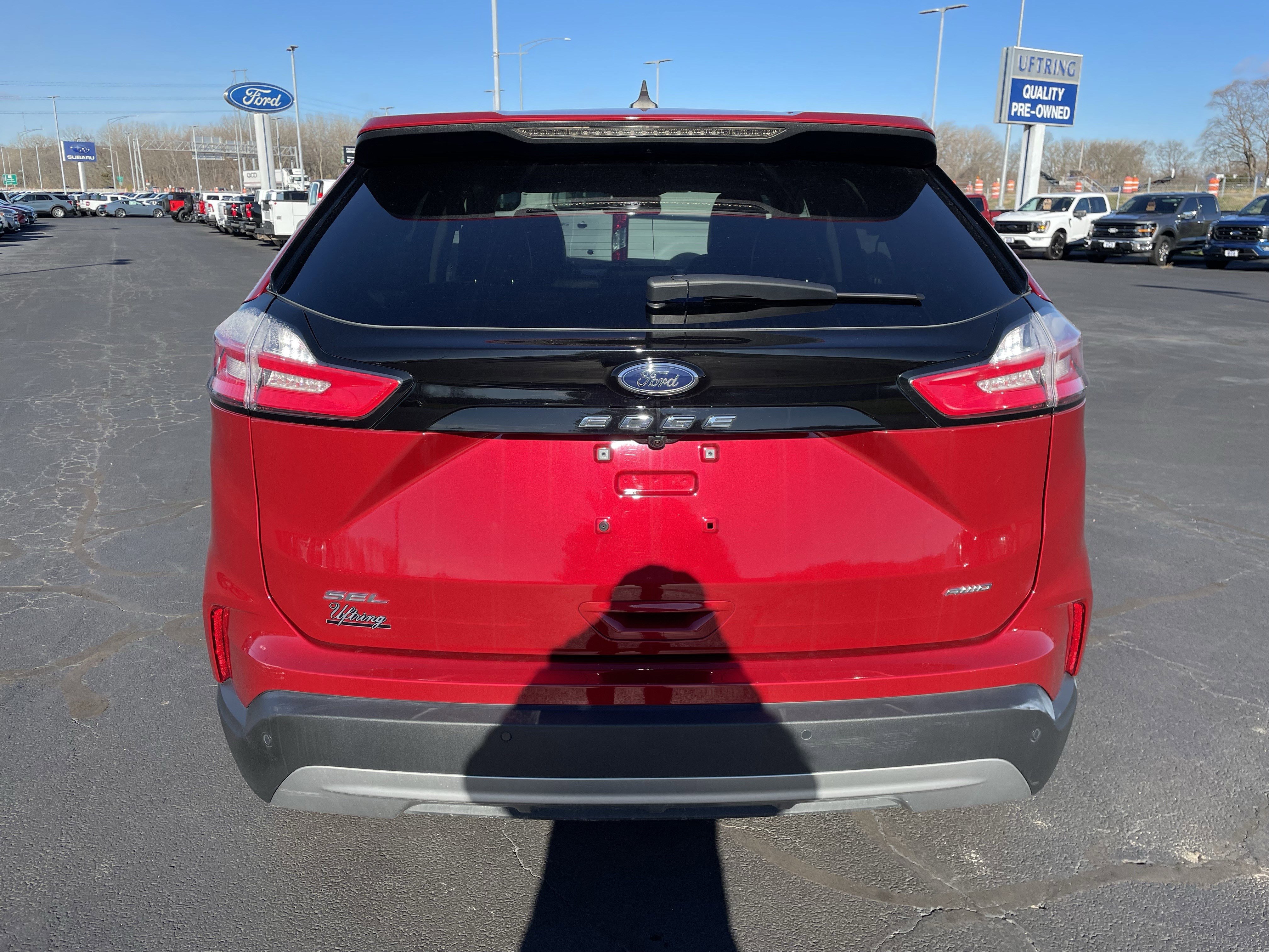 Used 2022 Ford Edge SEL w/ Convenience Package image 4