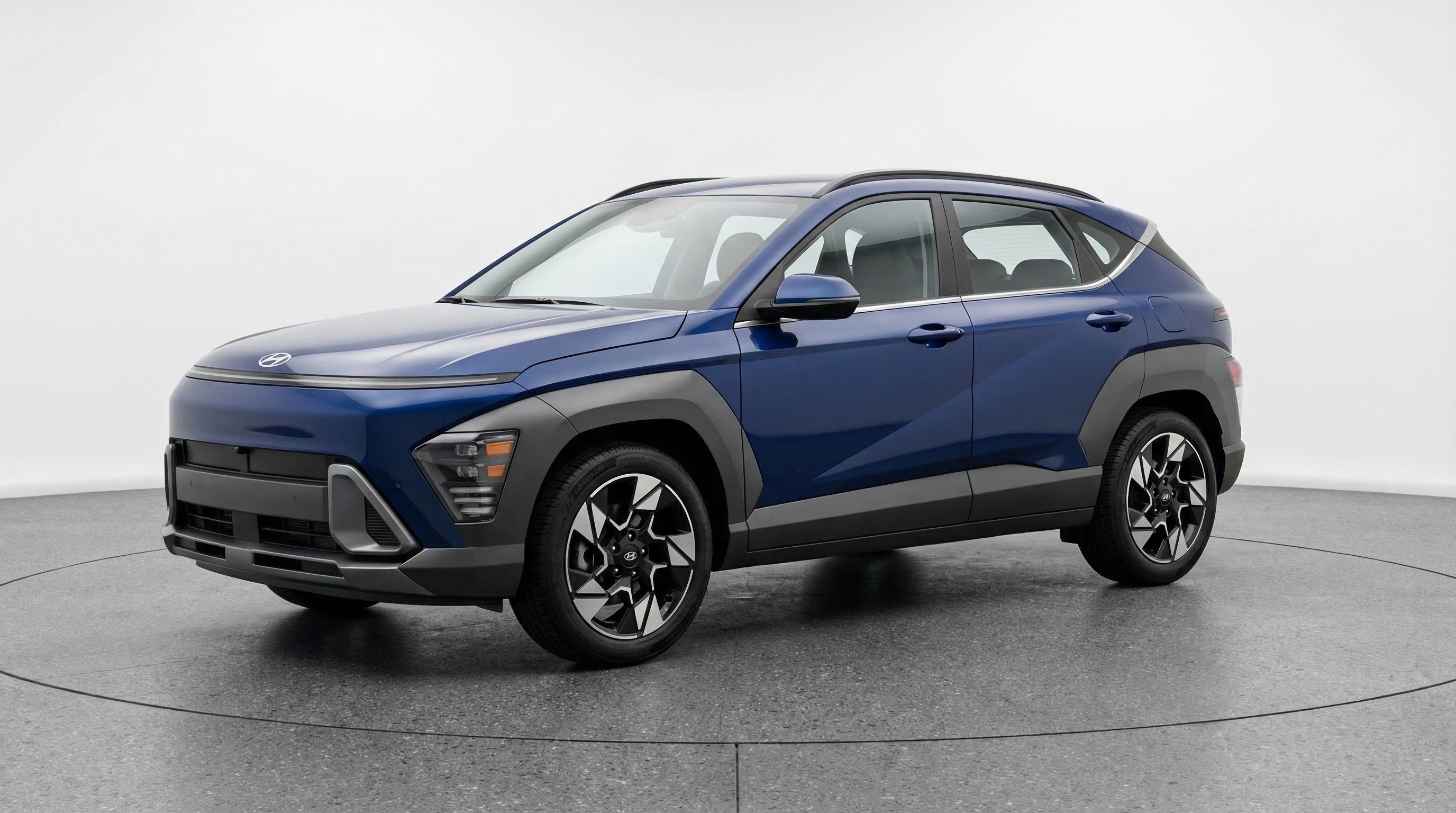 Used 2025 Hyundai Kona SEL image 3