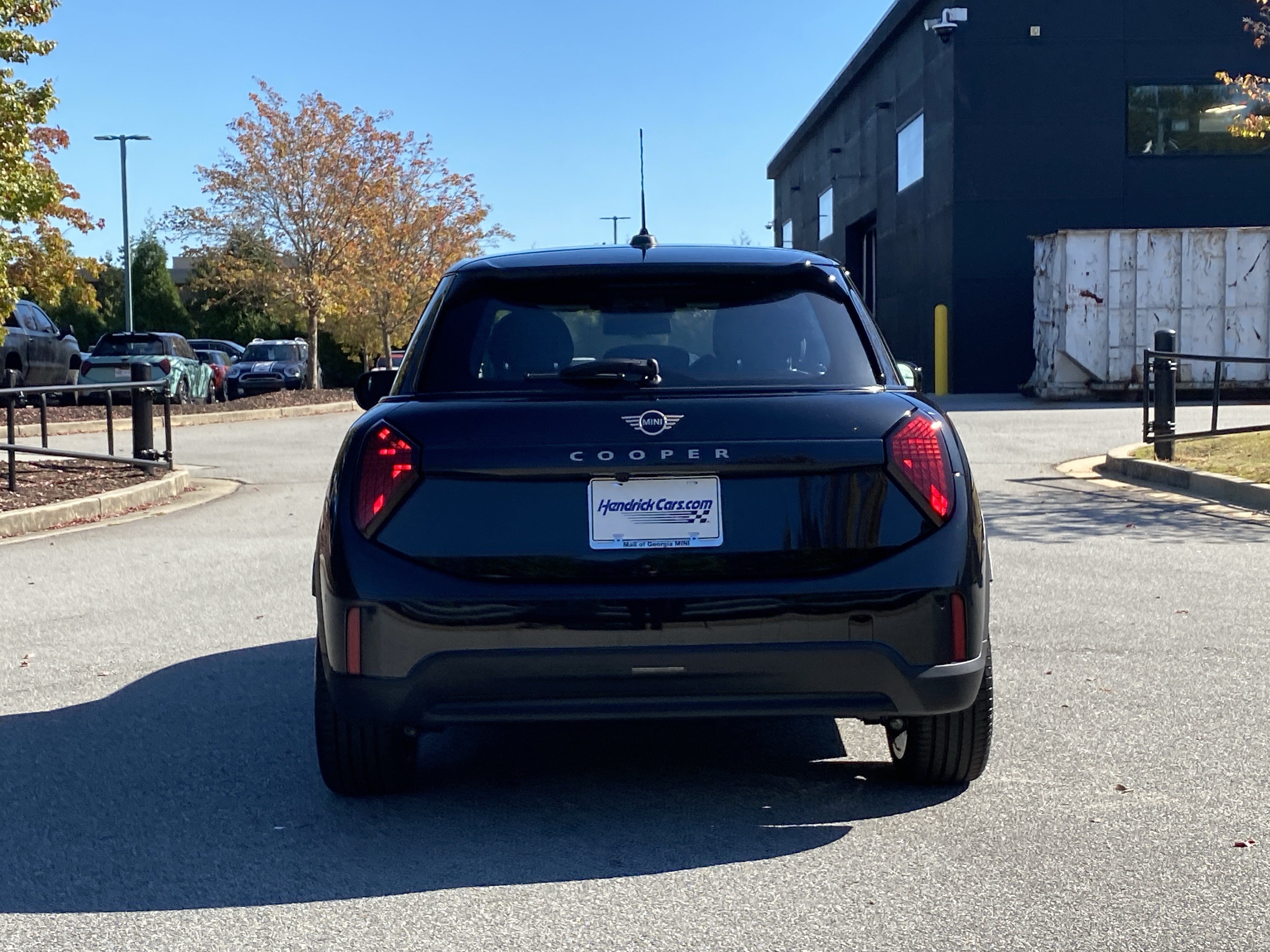 Used 2026 MINI Cooper 4-Door Hardtop FWD image 14
