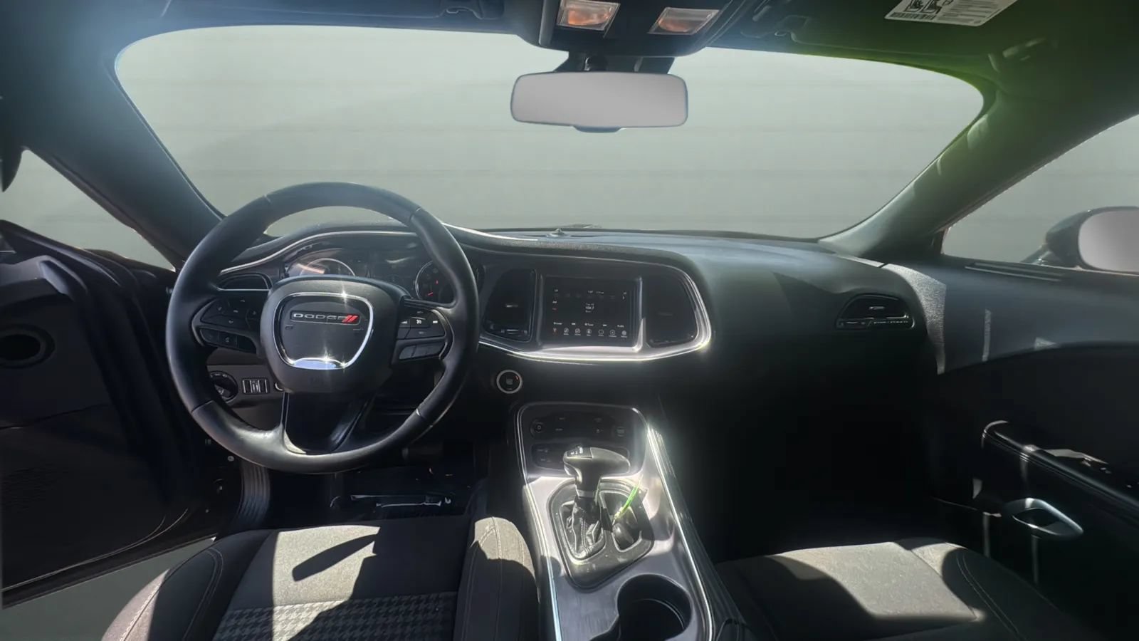 Used 2017 Dodge Challenger R/T RWD image 9
