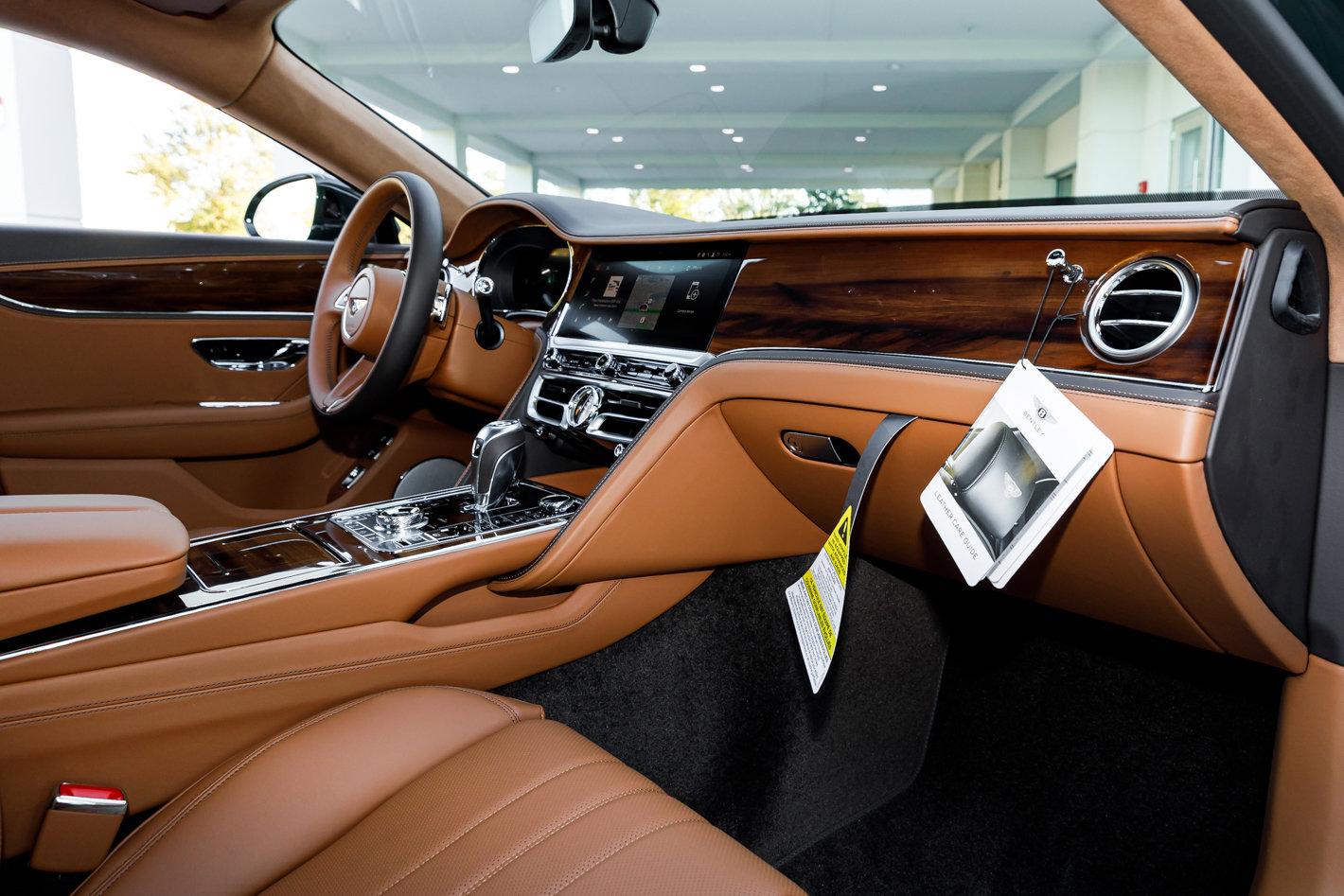 New 2026 Bentley Flying Spur Plug-In Hybrid image 39