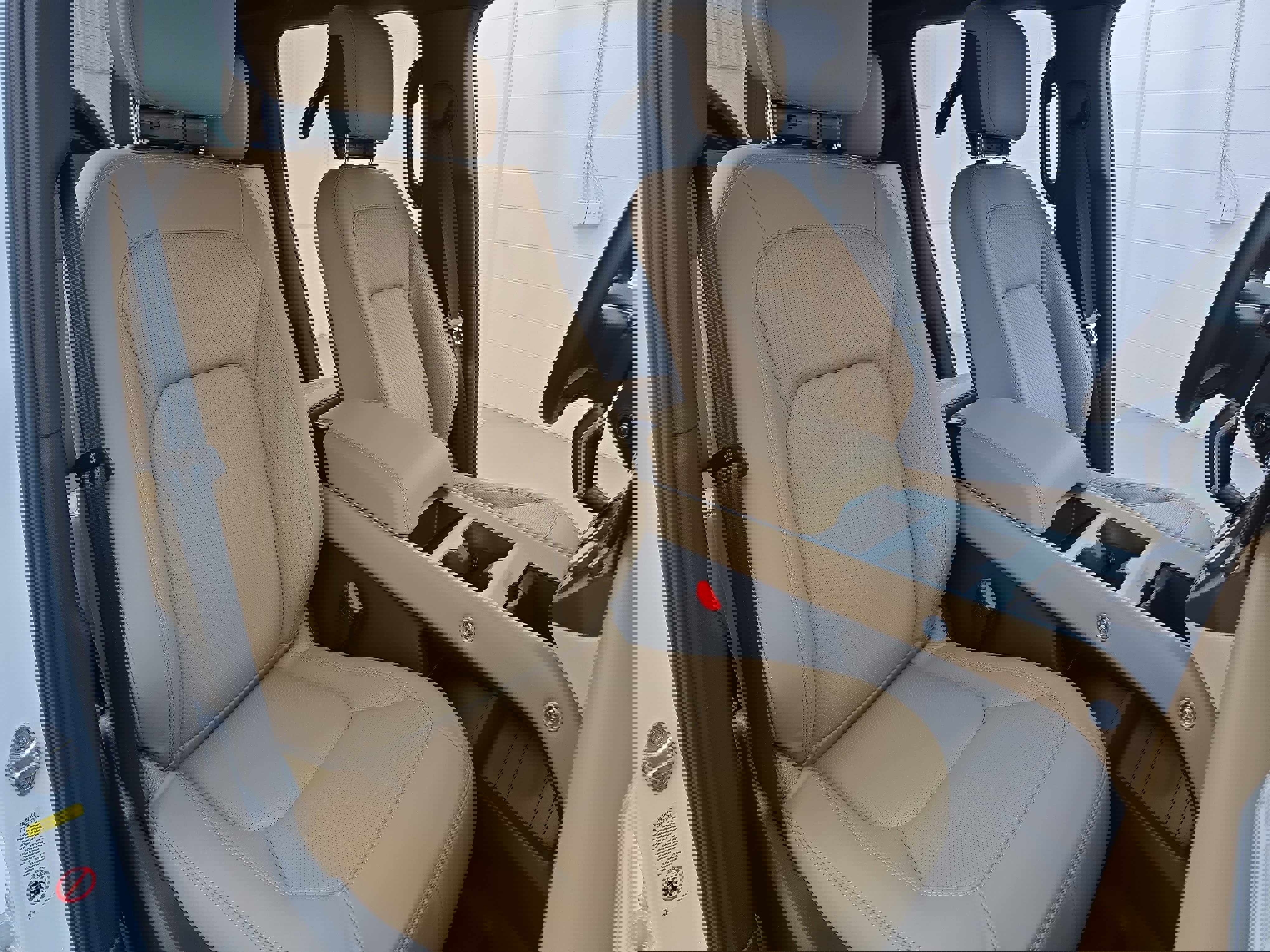 New 2026 Land Rover Defender 110 X-Dynamic SE image 10